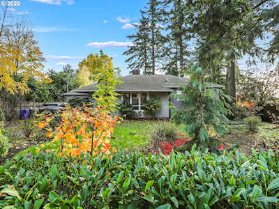 6030 SW Taylors Ferry RD Portland, OR 97219