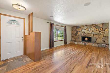 6209 W State St Eagle, ID 83616-4331