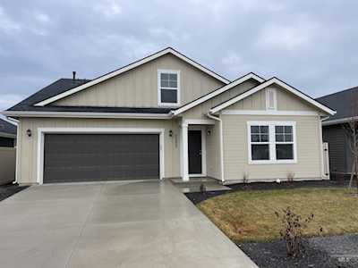 7733 E Edison St Nampa, ID 83687
