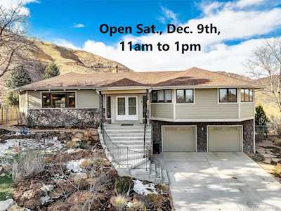 1922 Mt Zion Dr Golden, CO 80401