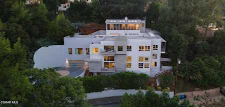 3581 Multiview Dr Los Angeles, CA 90068