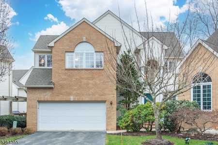 1096 Smith Manor Blvd West Orange Twp., NJ 07052