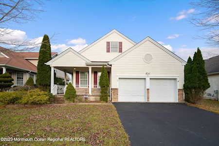 76 Rolling Meadows Blvd Ocean Twp, NJ 07712