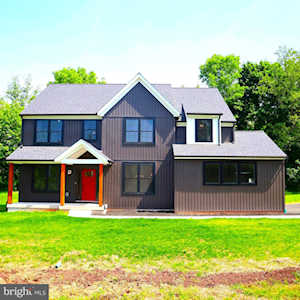 2359 E Cedarville Rd Pottstown, PA 19465