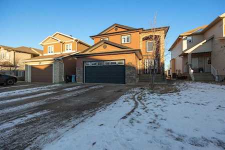 277 Falcon Dr Fort McMurray, AB T9K 0S1
