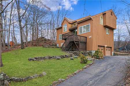 1 Dickerson Rd Cortlandt Manor, NY 10567
