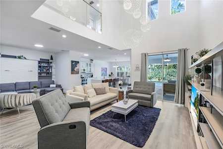 5025 Fairhaven Ln Naples, FL 34109