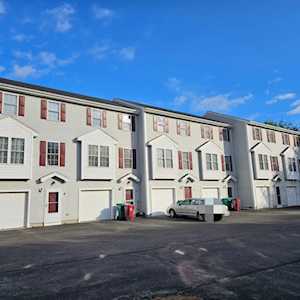 933 Varnum Ave #3 Lowell, MA 01854