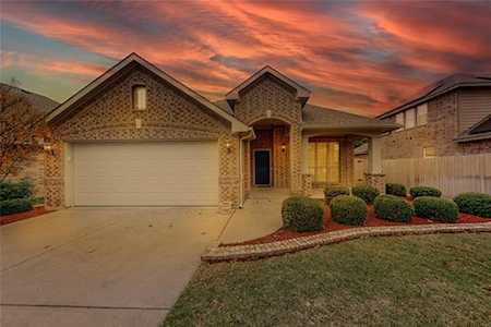 512 Leatherman Drive Saginaw, TX 76179
