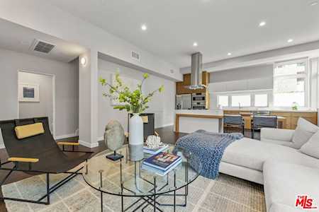 1729 S Barrington Ave #3 Los Angeles, CA 90025