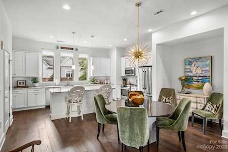 1244 Pierce St Charlotte, NC 28203
