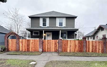 2339 Martin Luther King Jr Way Tacoma, WA 98405