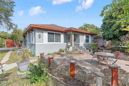 2455 8th Ave N St. Petersburg, FL 33713