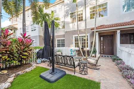 106 Ocean Cay Way Hypoluxo, FL 33462