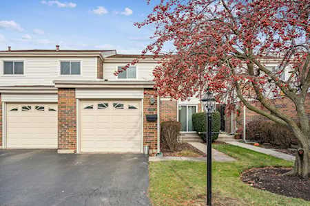 110 W Wimbolton Dr Mount Prospect, IL 60056