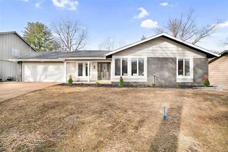 15263 Country Ridge Dr Chesterfield, MO 63017