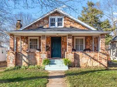 2307 N Kellett Ave Springfield, MO 65803