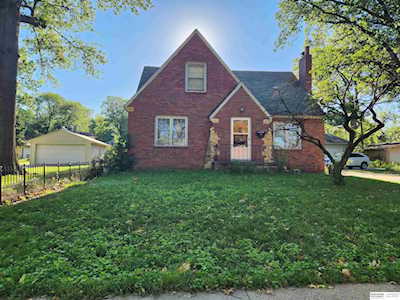 1310 Idylwild Dr Lincoln, NE 68503