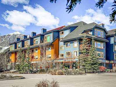 1120 Railway Ave #306 Canmore, AB T1W1P4