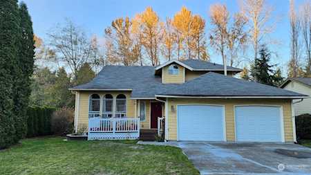 5222 SW 324th Place Federal Way, WA 98023