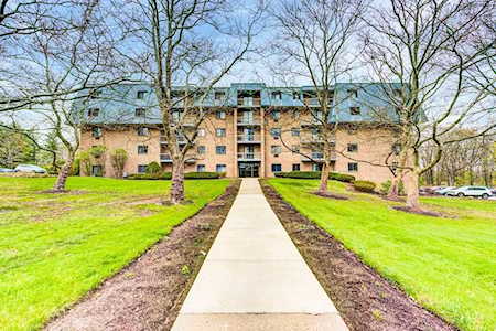 65 Commons Dr #409 Shrewsbury, MA 01545