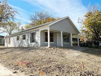 1136 E Tucker Street Fort Worth, TX 76104