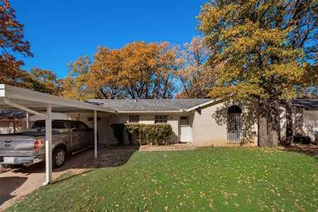 14601 Horseshoe Trail Balch Springs, TX 75180