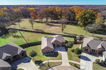 360 Cascade Drive Red Oak, TX 75154