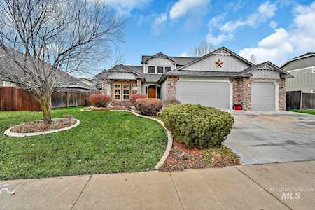 3740 N Petty Way Meridian, ID 83646