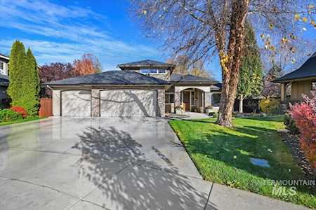 1148 E Redwall Ct Meridian, ID 83646-4493