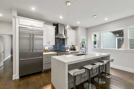 555 East 5th Street #1A Boston, MA 02127