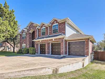 2302 Hideout CV Leander, TX 78641
