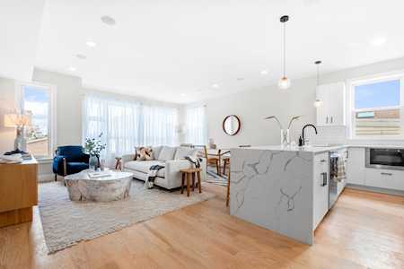 197 Griffith St #2 Jersey City, NJ 07307