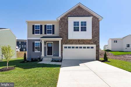 8 Westview Dr Thurmont, MD 21788
