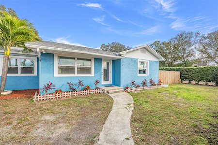 710 64th St S Gulfport, FL 33707