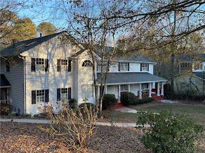 7040 Cagle Drive Cumming, GA 30041