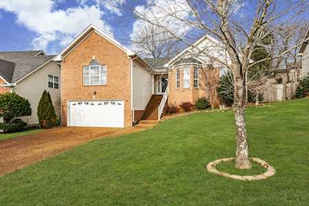 103 W Harbor Ct Hendersonville, TN 37075