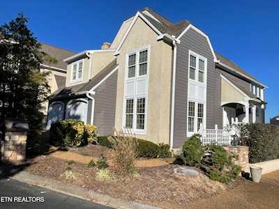 2011 Breakers Point Knoxville, TN 37922