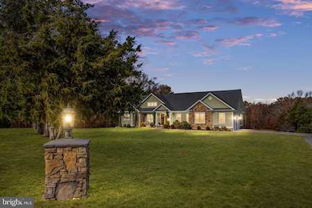 145 Forest Lane Rd Fredericksburg, VA 22405