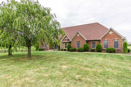 1245 Catnip Hill Rd Nicholasville, KY 40356
