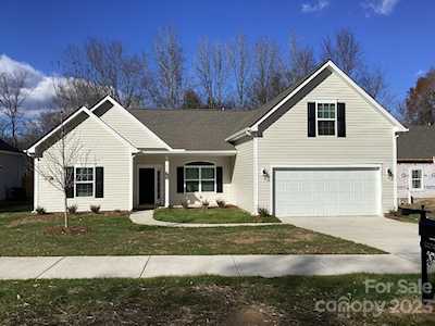 5126 Rocky River Crossing Rd Harrisburg, NC 28075