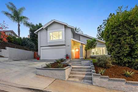 1329 Eldean Lane Oceanside, CA 92054