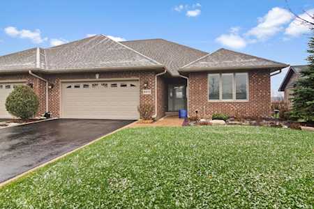 8415 Dancing Waters Ln St. John, IN 46373