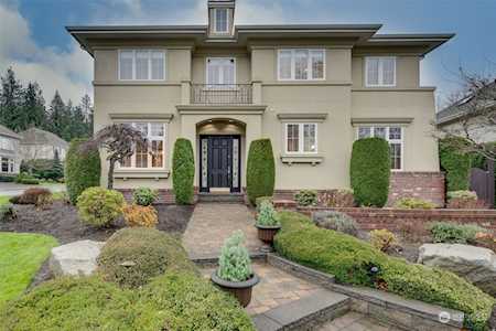 20549 NE 29th St Sammamish, WA 98074