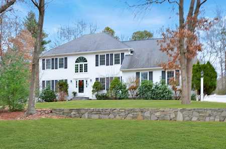 27 Jackson Circle Franklin, MA 02038
