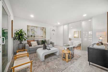 8581 Villa La Jolla Drive #P La Jolla, CA 92037