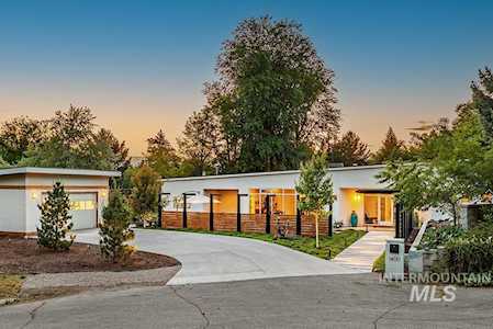 2393 N 14th (Just Past Camel's Back Park) Boise, ID 83702