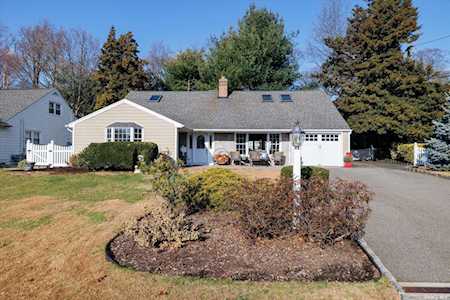 129 Rolling Hill Rd Manhasset, NY 11030