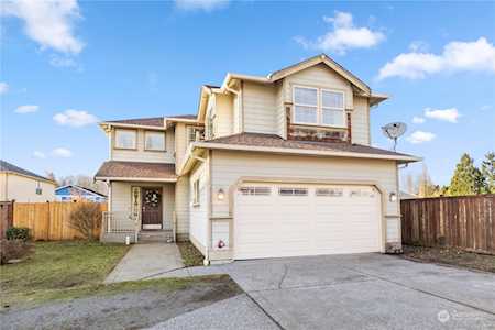 9402 10th Avenue Ct E Tacoma, WA 98445