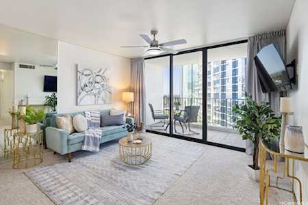 88 Piikoi Street #1302 Honolulu, HI 96814